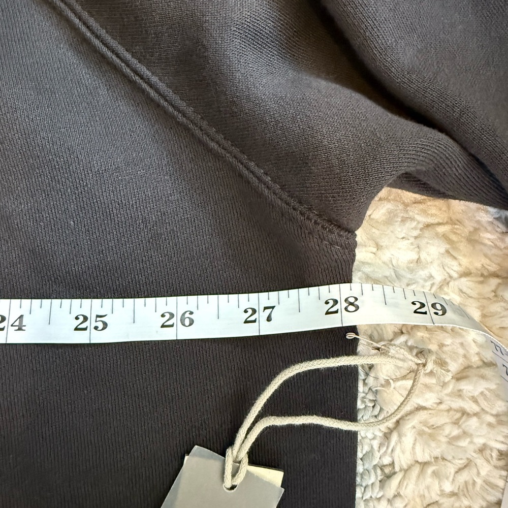 NWT $280 Fear of God Essentials 1977 Hoodie Iron Black Size XL - Picture 4 of 4